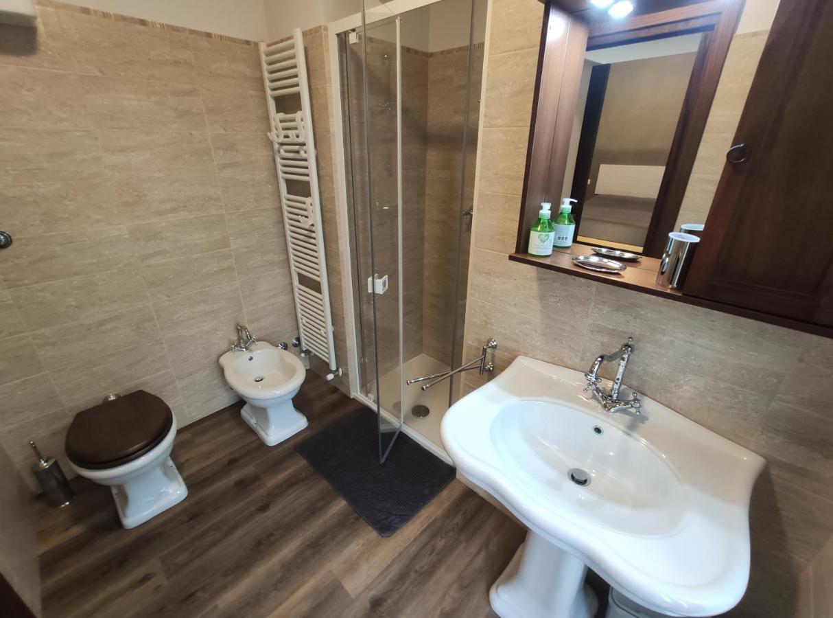 B&B Il Fienile Cingoli Kültér fotó